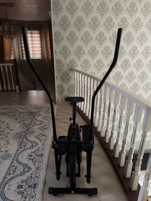 Тренажорный велосипед