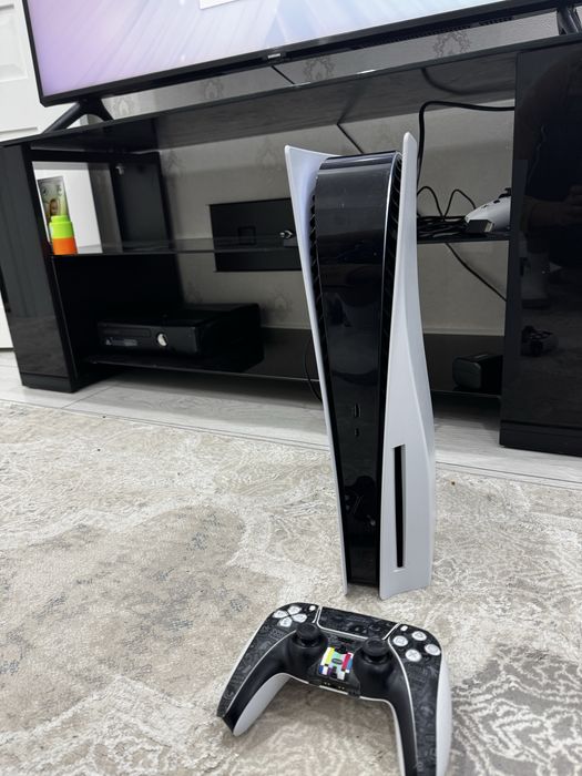 Продам  ps5 с дисководом