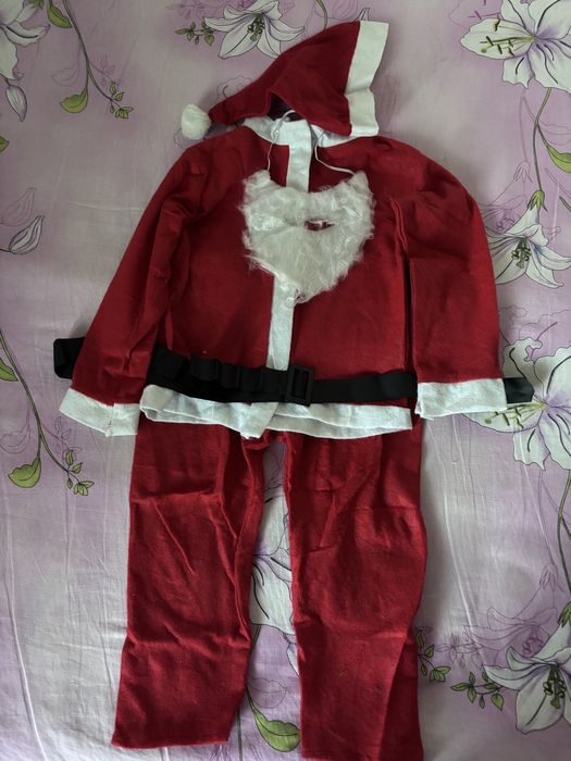 Costum Mos Craciun, nou, marime 3-6 ani