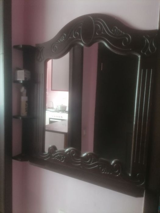 Уй сотилади. 1-хонали