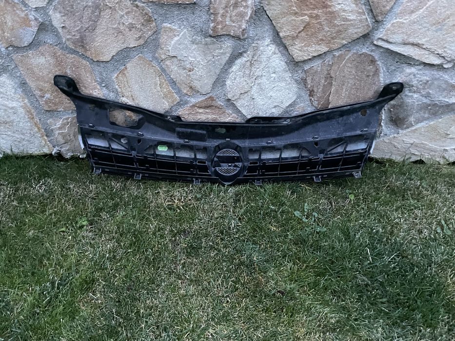 Решетка за опел астра Н 2006г