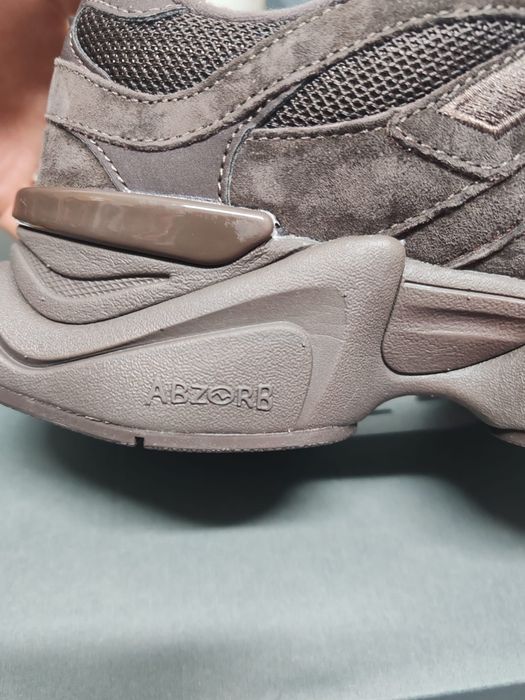 Nb 9060 chocolate