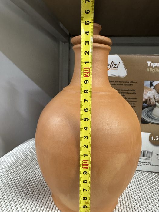 Кувшины глиняные