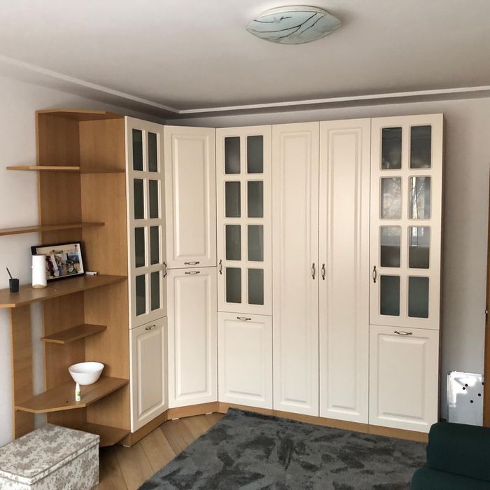 Inchiriez apartament Banatului