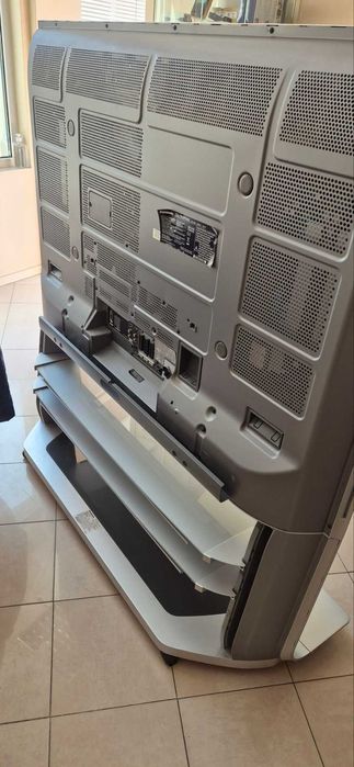 Продавам плазмен телевизор Panasonic 50 инча + стойка - 150 евро
