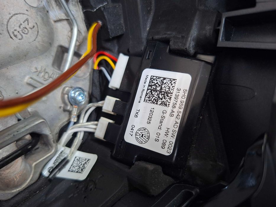 5H09419089 Нов Оригинален Волан R Line VW Passat Golf Tiguan T roc