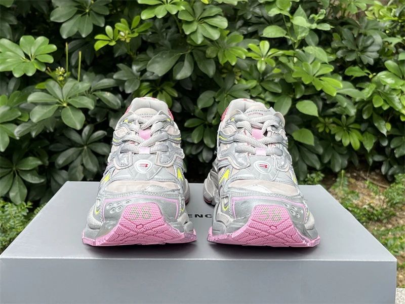 Balenciaga Runner 2.0 Pink/Hot Pink | РАЗМЕРИ: 35 до 46