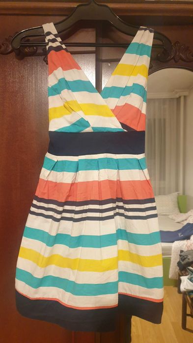 Дрехи за момиче и дамски дрехи, размер 152/158/164см, пола, яке, рокля