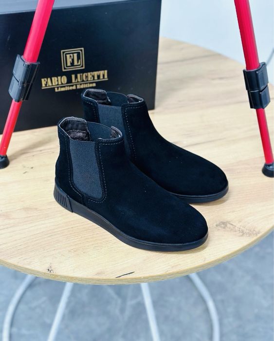 Зимние ботинки Челси