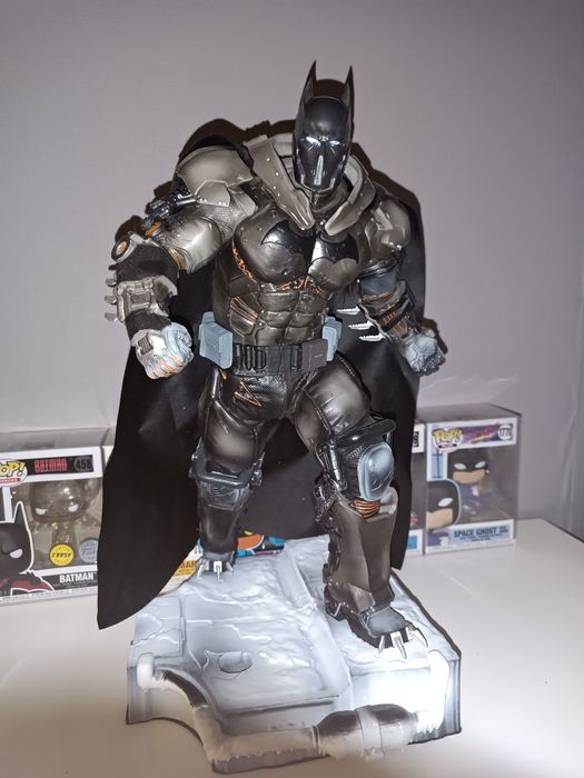 Колекционная фигурка Batman