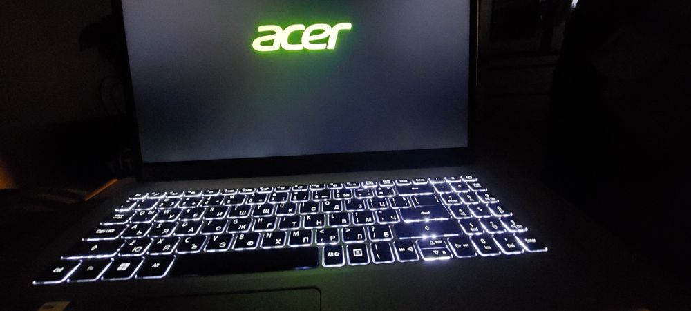 Лаптоп ACER с гаранция