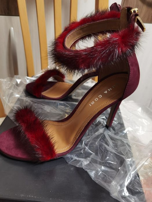 Италиански сандали