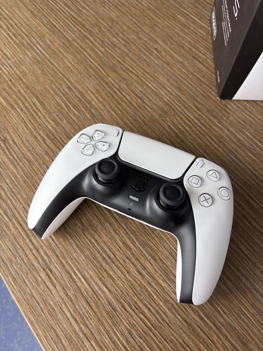 Playstation 5 Slim - Digital Edition - Гаранция