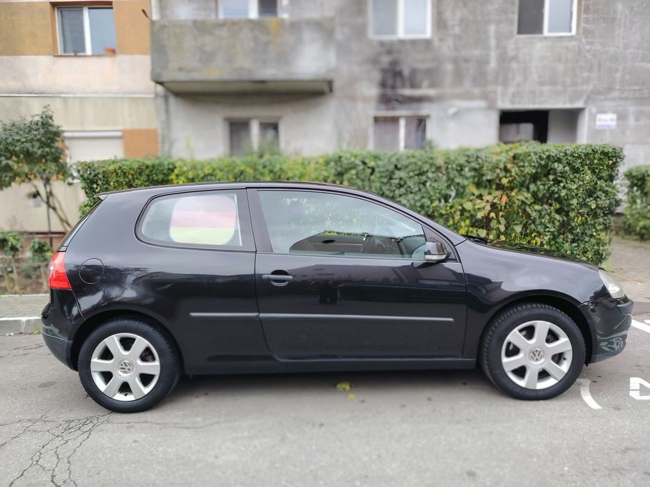 Volkswagen Golf 2004 benzină, 1.617 € — imagine 3