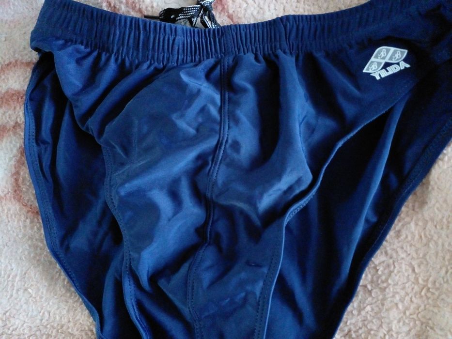 Мужские плавки разные