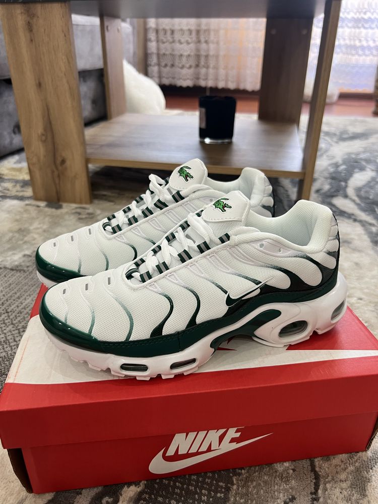 Nike Air Max Plus TN x LACOSTE Bucuresti Sectorul 5 • OLX.ro