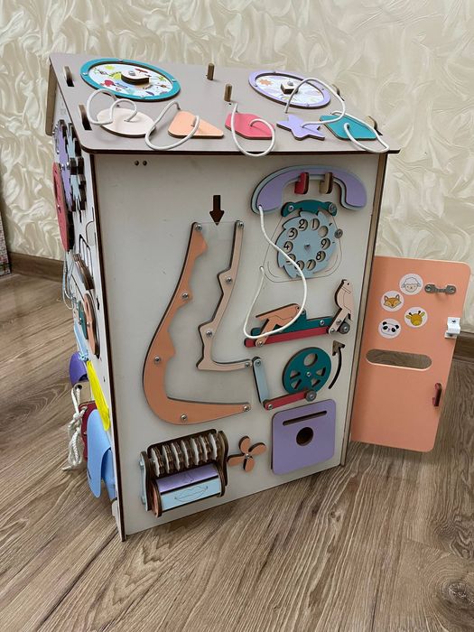 Бизидом большой(38х38х59см)