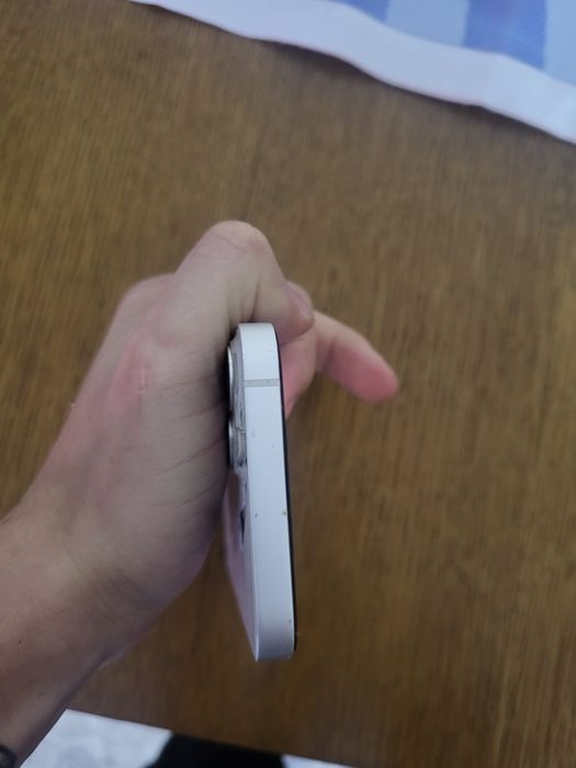 iphone 13 76% акб