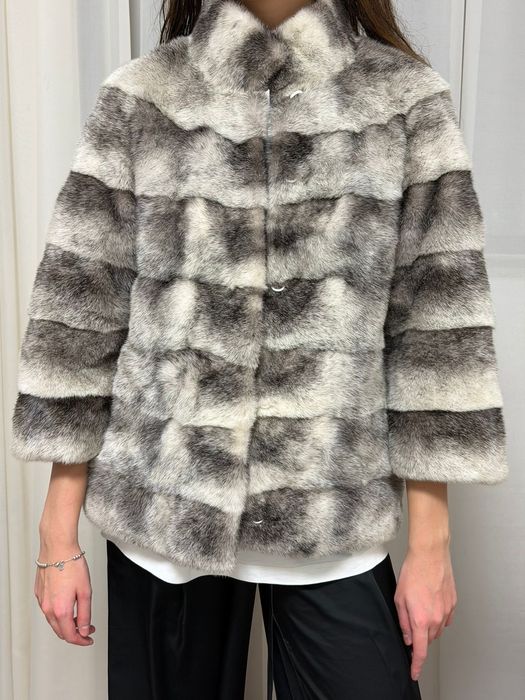 Продается шубка б/у