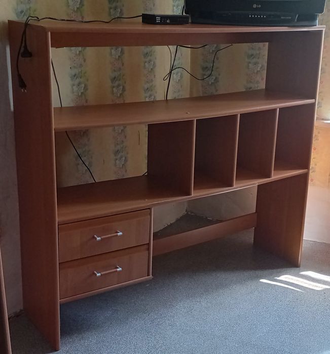 Продам шкаф полку