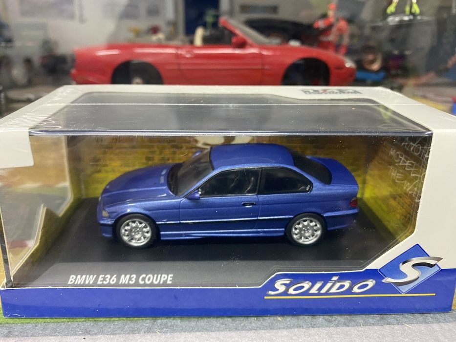 BMW E36 M3 COUPE machetă auto scara 1:43 (10 cm) albastru SOLIDO