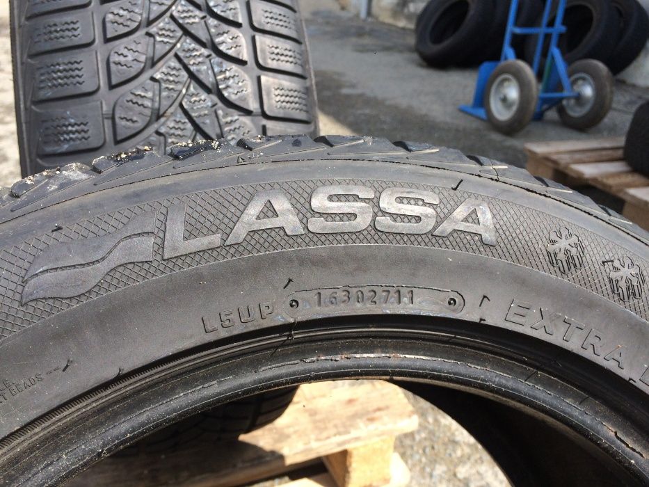 225/55/17 Ласа ДОТ 2011 г - 6,5 мм