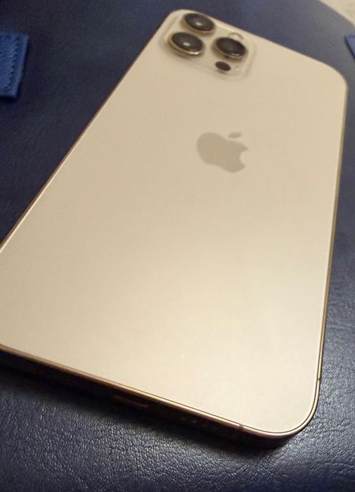 iPhone 12 pro max - Gold