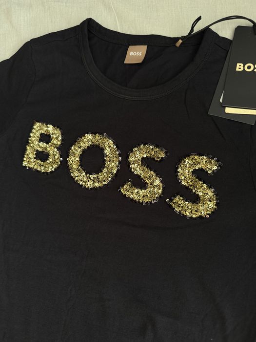 Оригинални дамски тениски Boss Armani Karl Lagerfeld S размер