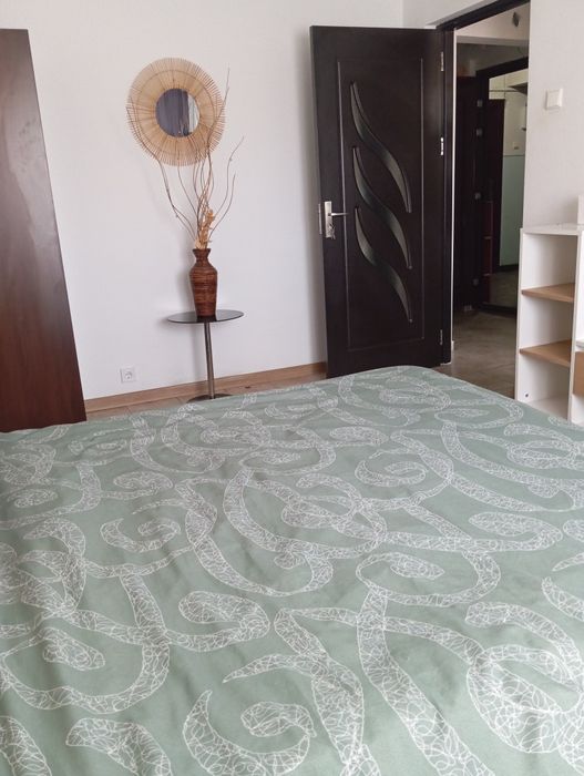 Închiriez garsonieră  sect3