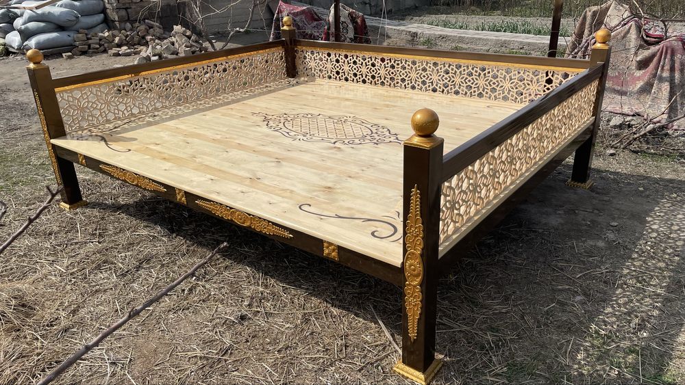 Крават сотилади ишлаб чикарувчидан