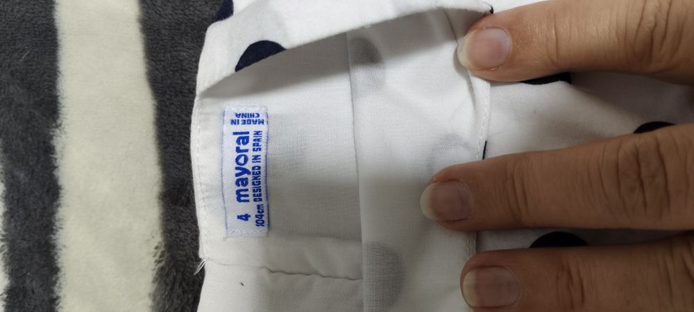 Фирменные вещи на девочку 4-5 лет.