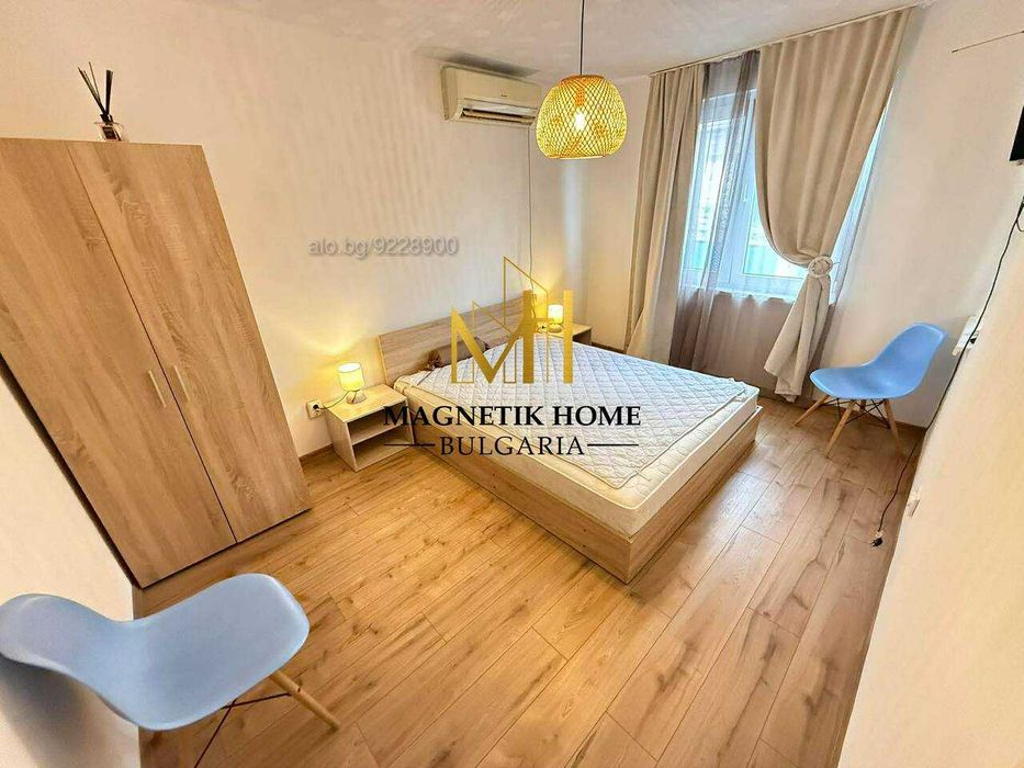 Разкошен двустаен апартамент с отделна кухня до у-ще ”Иван Вазов”