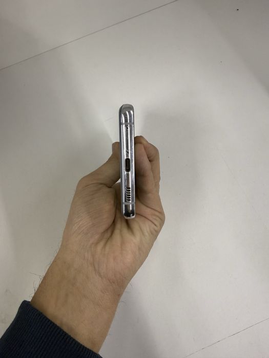 Продам Samsung s21 Ultra 12/128
