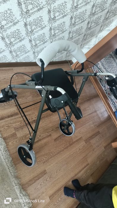 Продам ходунки 45см.