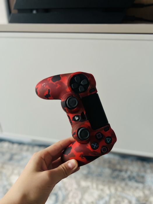 Продам пс 4 в идеальном состоянии