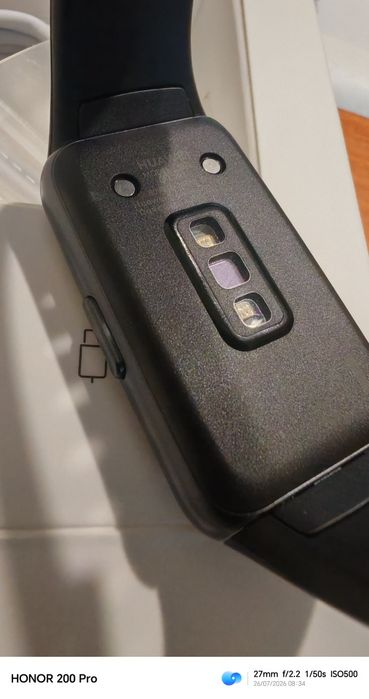 Huawei Band 6 чисто нова
