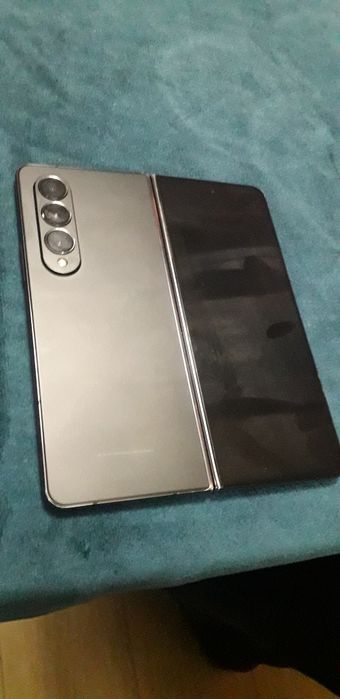 Galaxy z fold 4..