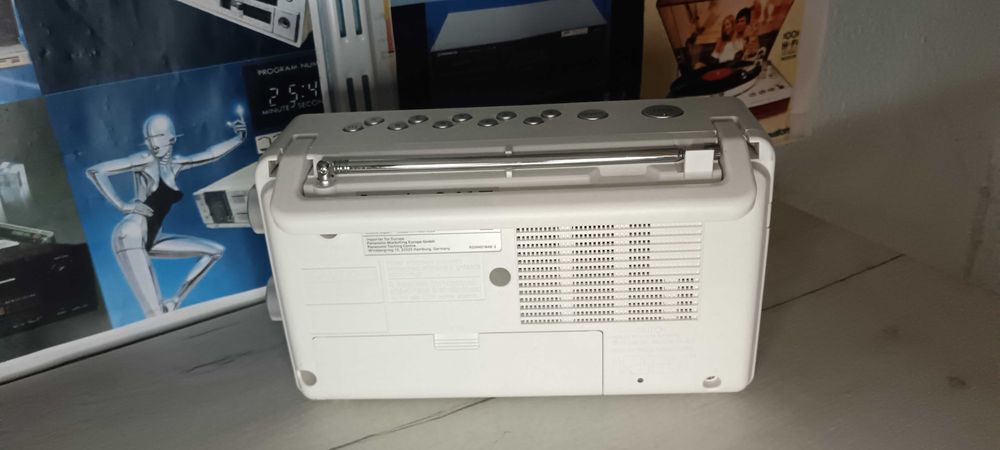Vand radio Panasonic RF D10 (Matshushita Electric Japan)