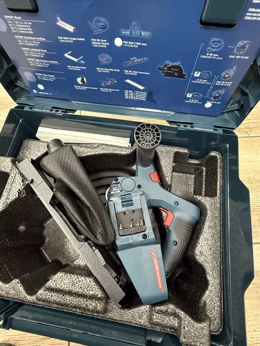 Акумулаторен циркуляр с потапяне BOSCH