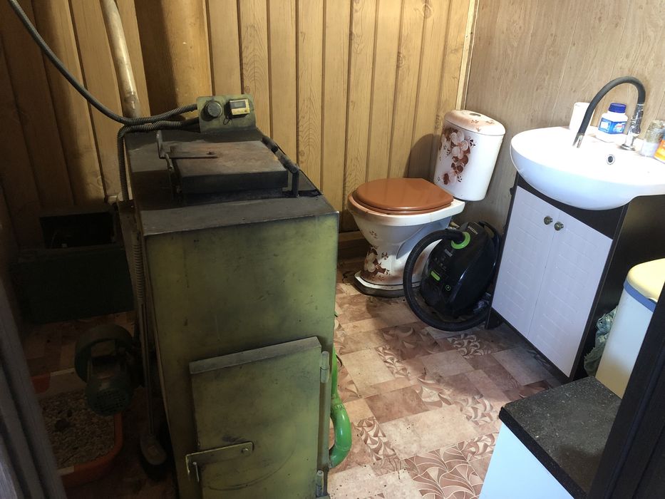 Продам дом с магазином