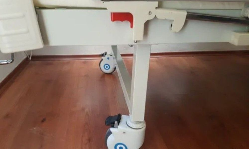 Медицинско легло под наем -напълно оборудвано.