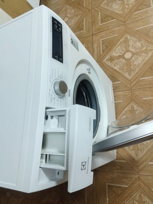 Продам стиральную машинку