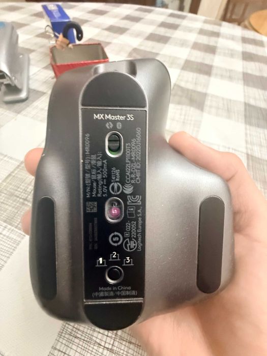 Беспроводная Bluetooth-мышь Logitech MX Master 3S серии Master