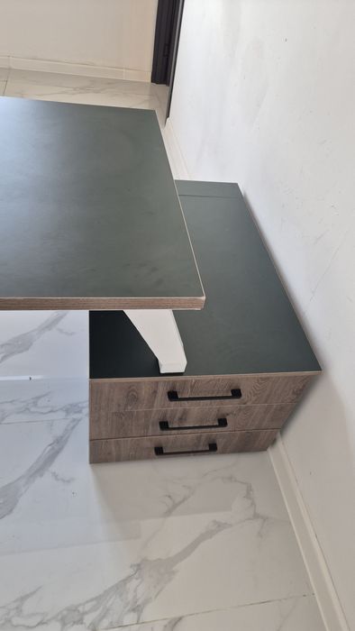 Офисный стол, парта