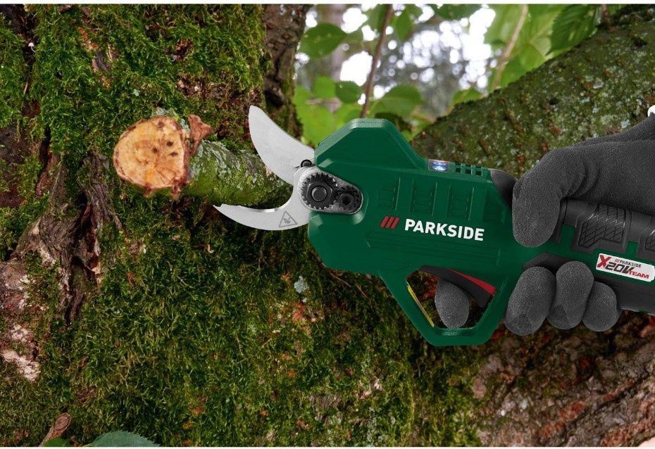 Parkside foarfeca electrica pe baterie 20V gradina vie pomi trandafiri