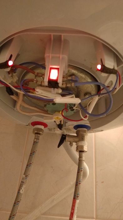 Електротехник / Ел. услуги / Ел. ремонти по домовете 24/7 гр. Варна