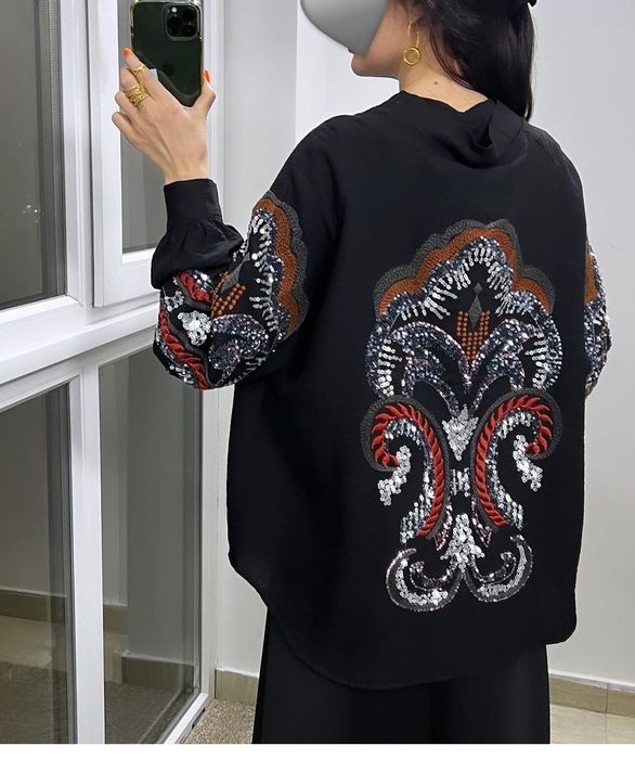 Продам накидку новая