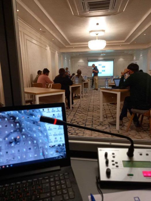 Конференц переводчики, синхронные переводы +оборудование
