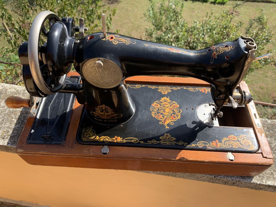 Стара шевна машина
