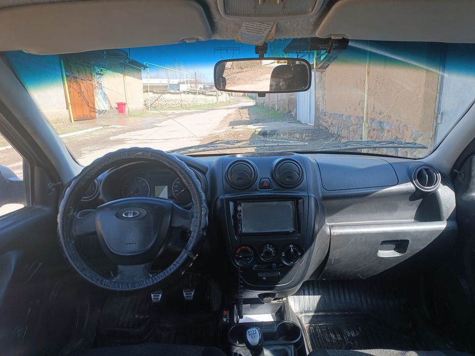 ЛАДА ГРАНТА сотилади 2013